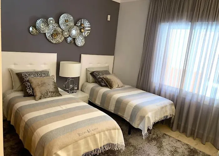 5* Serviced Lejlighed Marbella