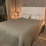 5* Serviced