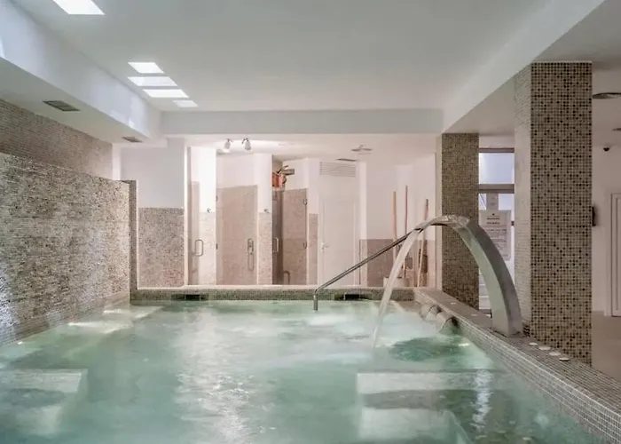 Apartamento 5* Serviced Marbella