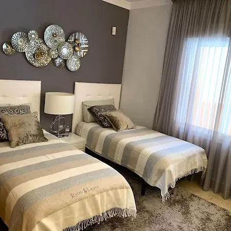 5* Serviced Daire Marbella