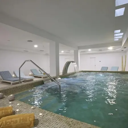 5* Serviced Марбелья