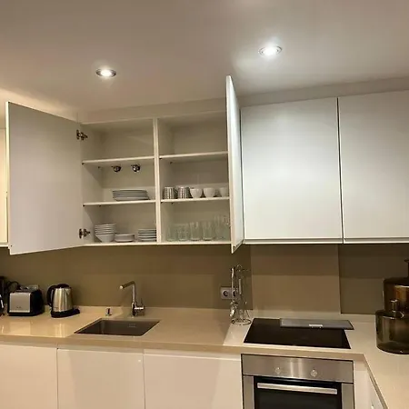 5* Serviced Апартаменты *